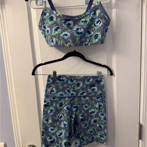 Aerie/Offline Floral Blue and Green Women's Activewear Set